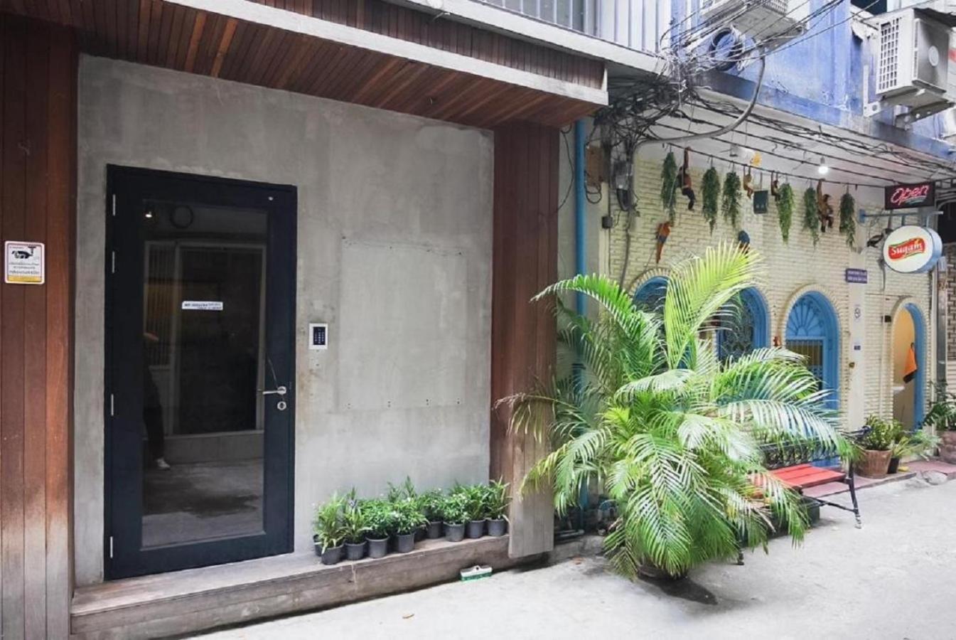 Apartment X Go Silom Road -bts Saint Louis *