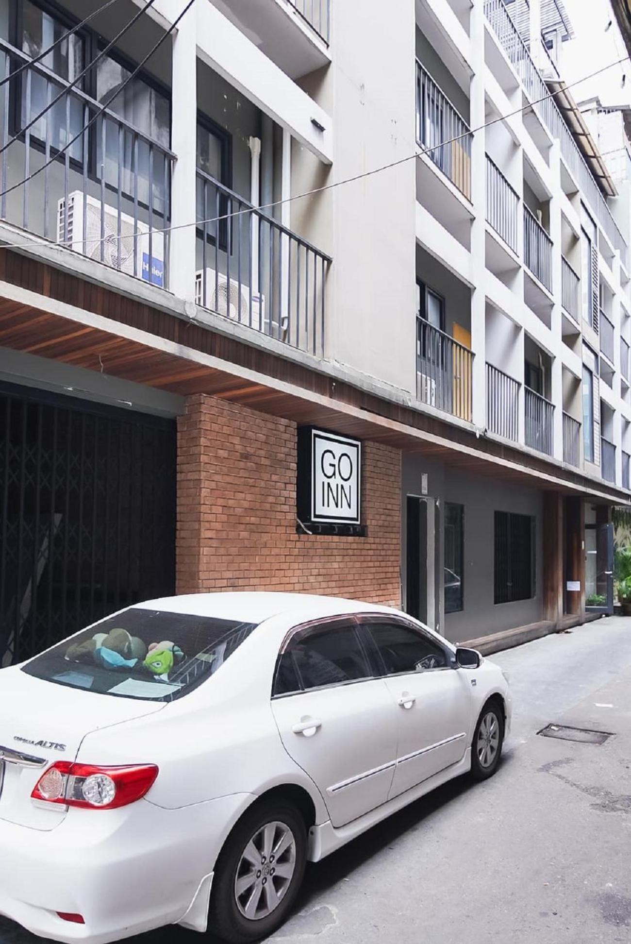 X Go Silom Road -bts Saint Louis * Bangkok